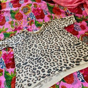 Leopard Swing Knit Top - Medium